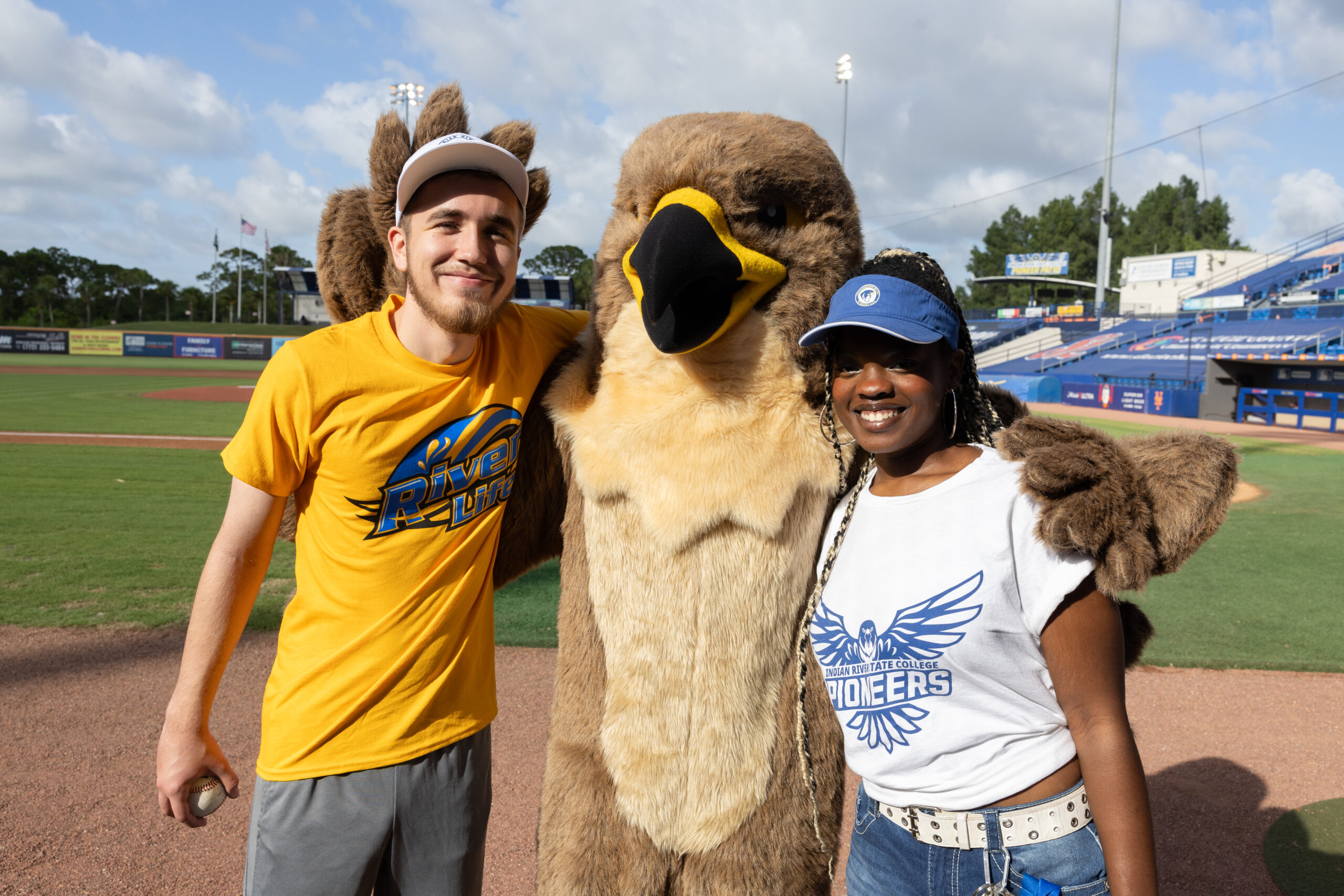6 20 2024 alumni night at clover field 072