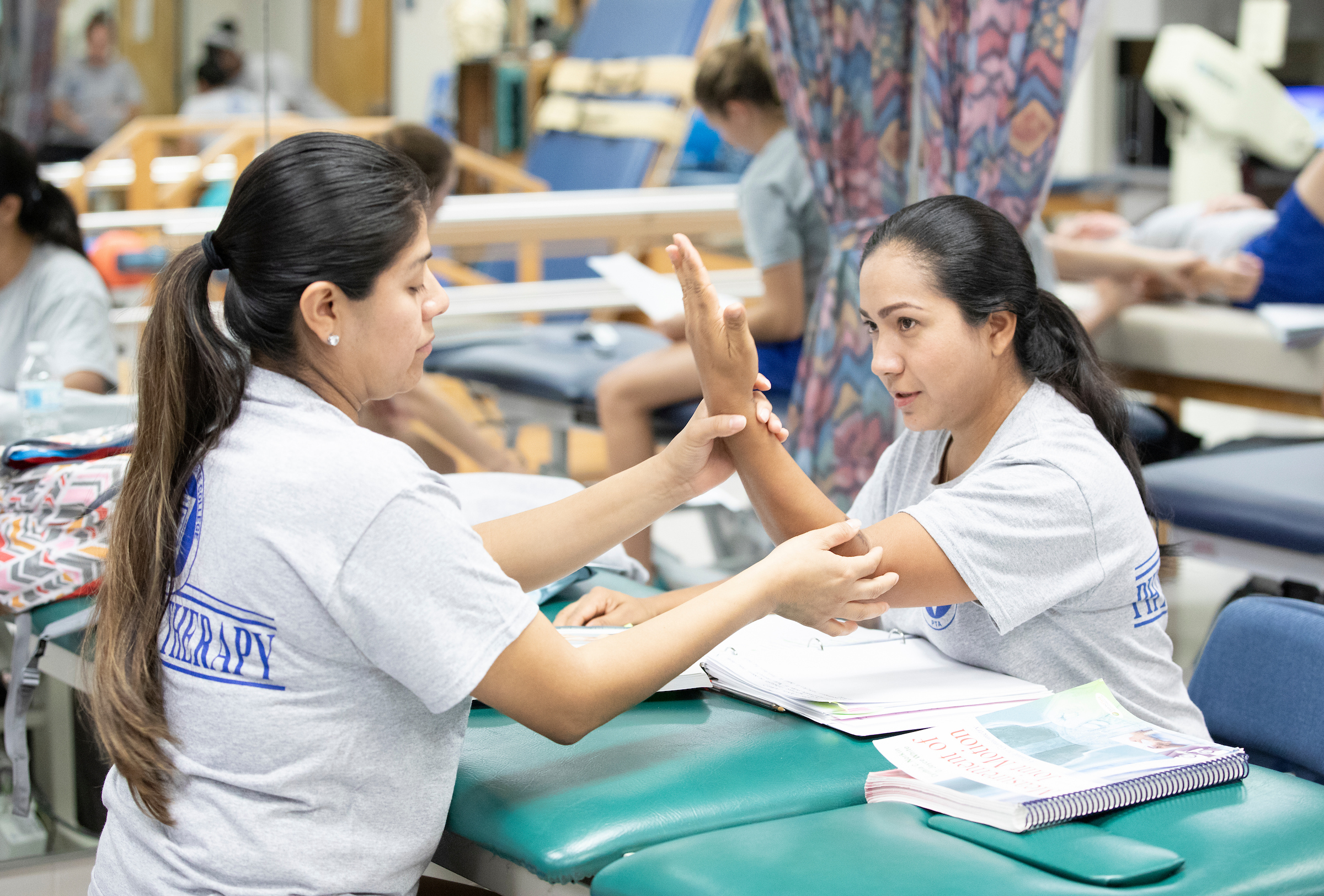 PTA students in a clinical setting